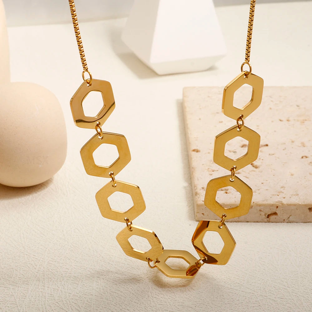 Hollow Hexagonal Series Pendant Classic Fine Chain Necklace Charming Jewelry