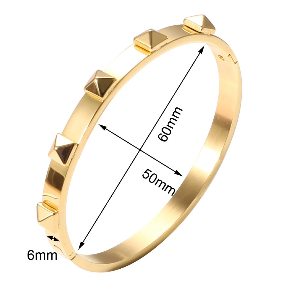 Luxury Jewelry 6mm Width 5 Pyramid Charms Bangle Gold Color Rivet Bracelet Fashion Stainless Steel Jewelry - Guangzhou Mingshixuan Jewellery CO.,Ltd