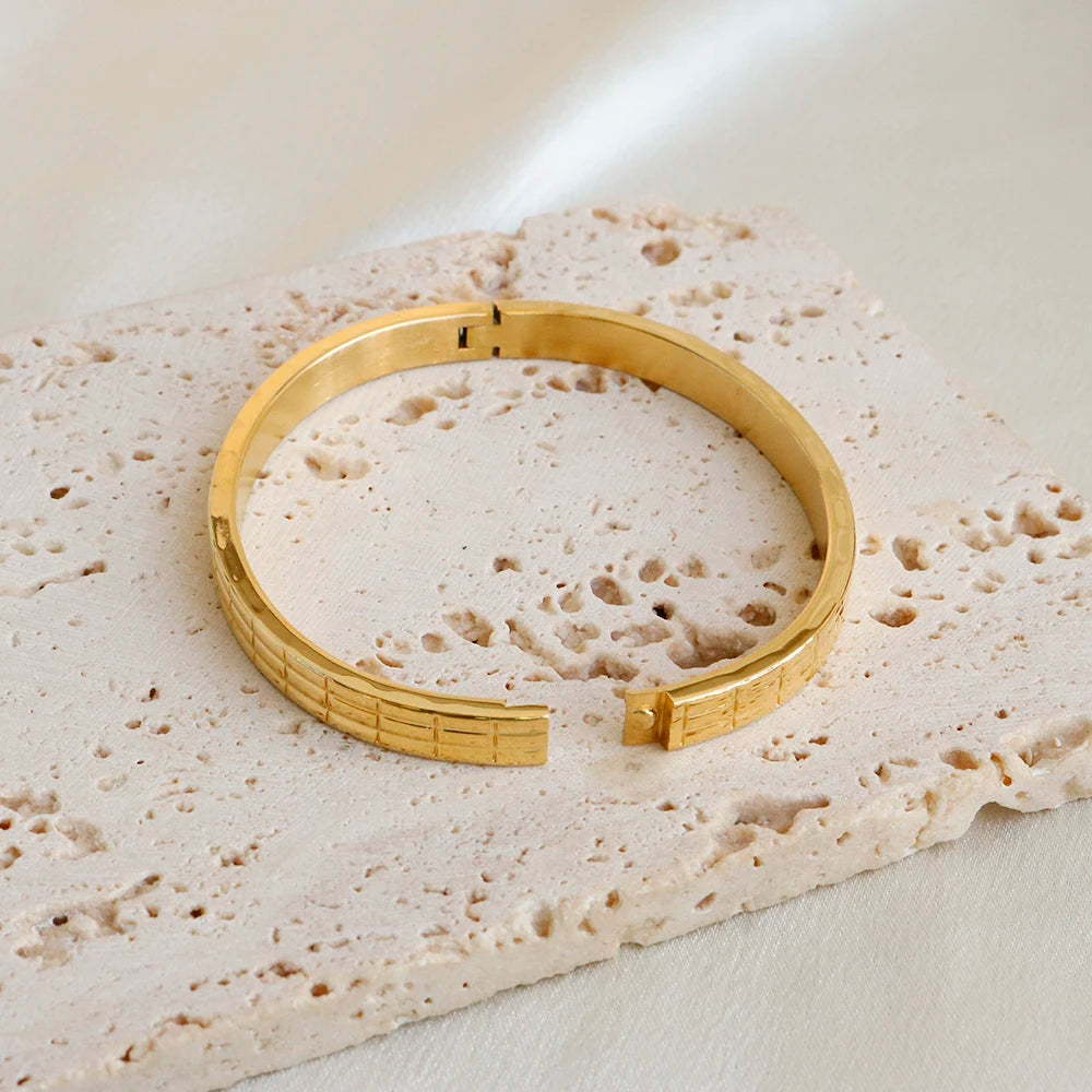 Rectangular Lattice Bracelets Bangles Cuff Engraved Wristband Jewelry - Guangzhou Mingshixuan Jewellery CO.,Ltd