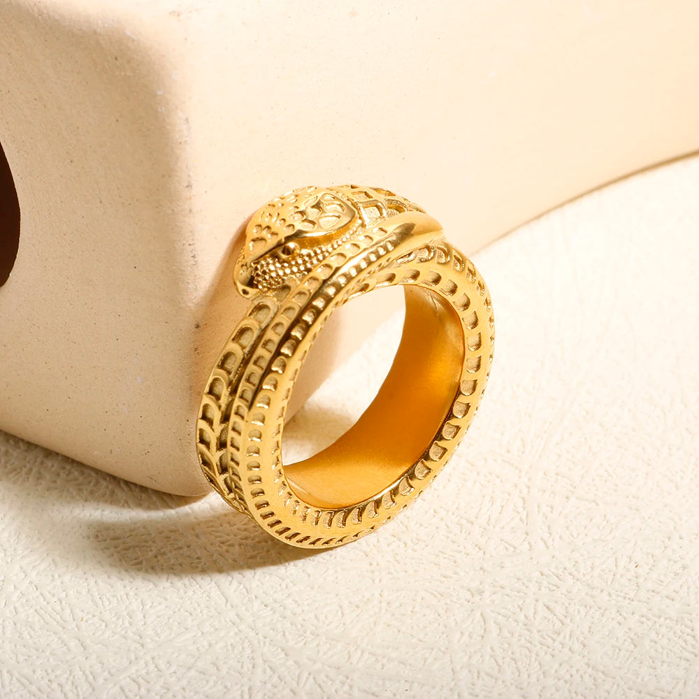 Classic Snake Round Ring Snake Scale Texture Jewelry - Guangzhou Mingshixuan Jewellery CO.,Ltd